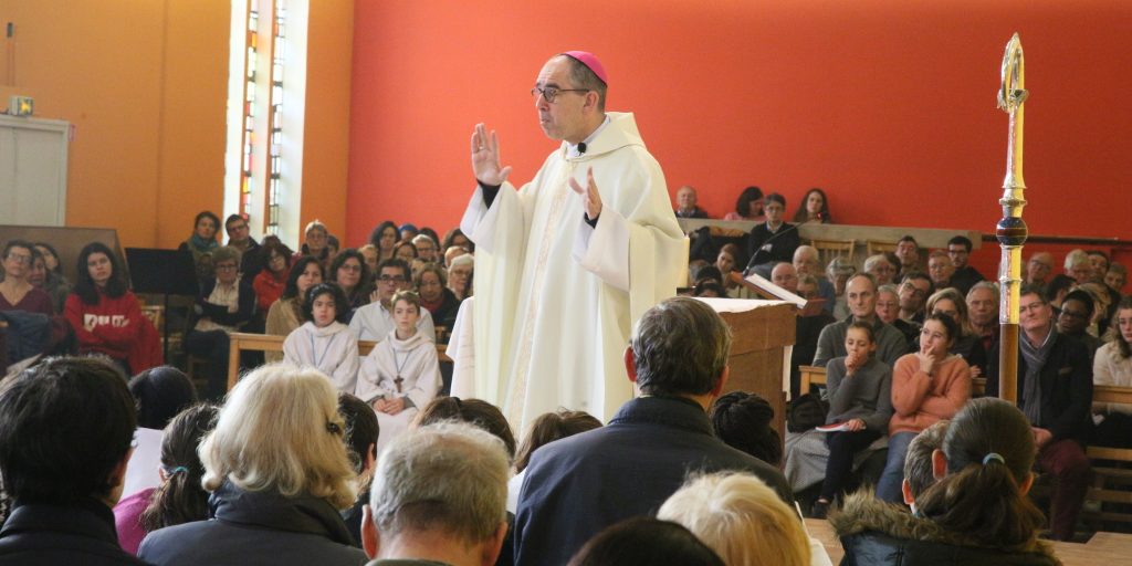 2019-11-23_Mr_Rouge_à_Rueil-Malmaison_ND_Compassion_(Luc_J)_5D3_5580